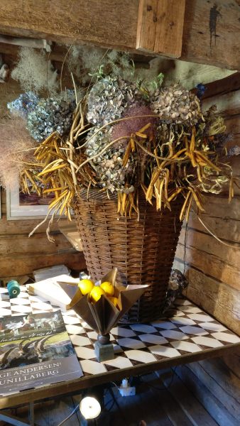 Blomsterdekoration på Gunillaberg