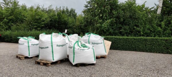 Genbrugte lecakugler i bigbag, netop leveret f frgtmand